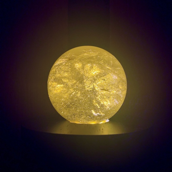 Clear Quartz Sphere - Picture 11 of 15